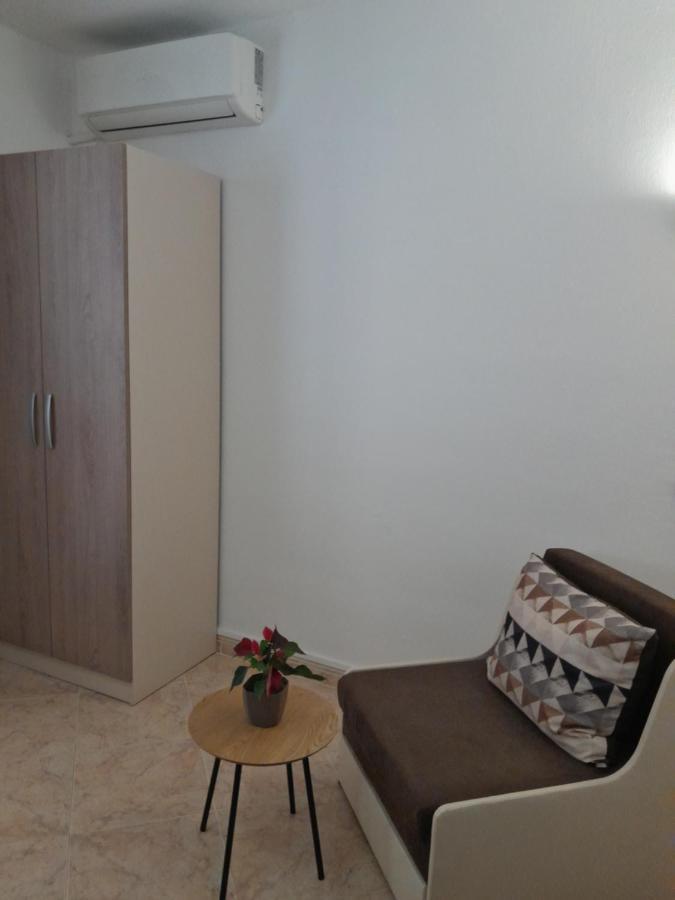 Moni 85 Family House Hotel Sozopol Luaran gambar
