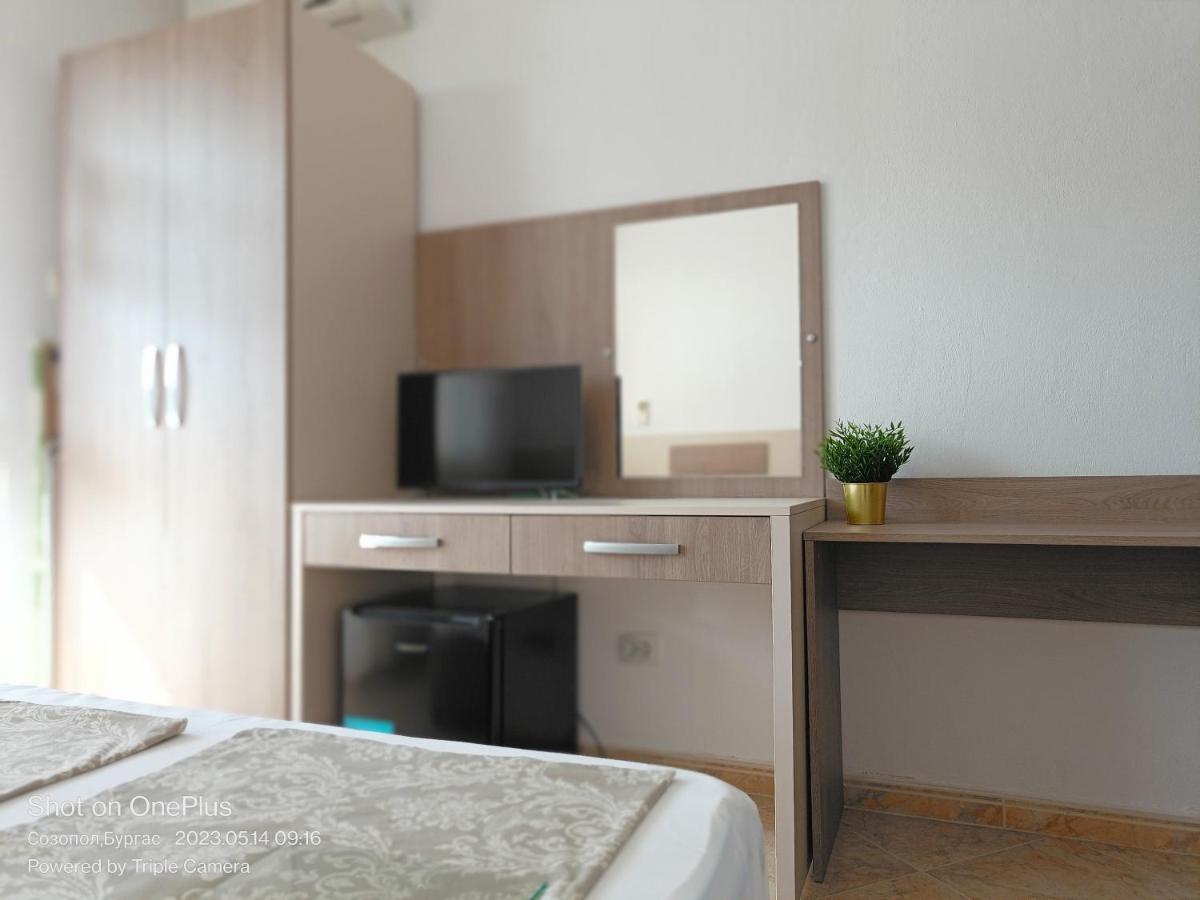 Moni 85 Family House Hotel Sozopol Luaran gambar